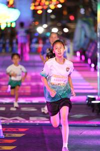 BIB: 15257, 613
                            <button type="button" onclick="openModal(28181154)" class="btn btn-primary btn-sm float-right btn-popup" data-toggle="modal" data-target=".modal-high-quality">
                        <i class="fas fa-shopping-cart"></i> Add to Cart
                    </button>
                                            <button type="button" onclick="isThisMe(28181154, true)" class="btn btn-success btn-sm float-right btn-popup btn-isme hidden" data-toggle="tooltip" data-placement="bottom" title="นี่คือรูปของคุณใช่ไหม คลิกที่นี่เพื่อเอาเข้าอัลบั้ม">
                        <i class="fas fa-plus"></i> Add to album
                    </button>
                    <button type="button" onclick="isThisMe(28181154, false)" class="btn btn-warning btn-sm float-right btn-popup btn-isnotme hidden">
                        <i class="fas fa-ban"></i> Remove from album
                    </button>